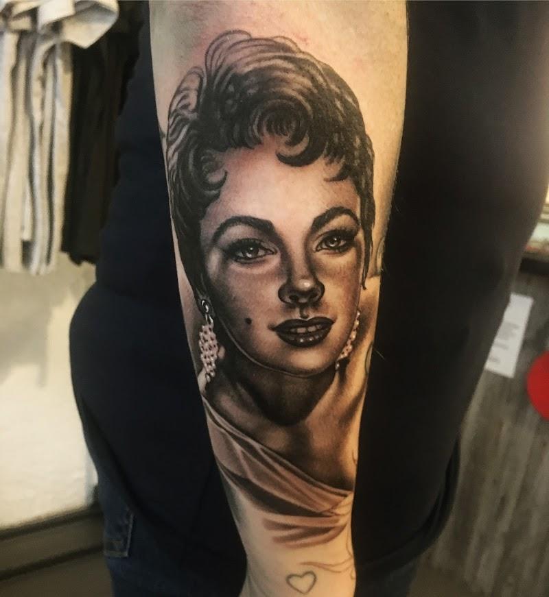 Good Things Tattoo - Photo 2